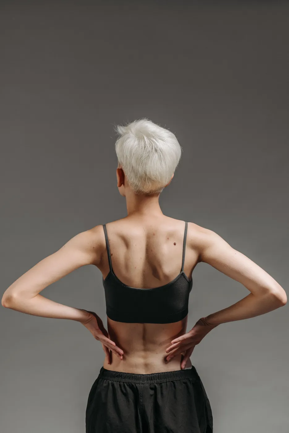 Illustrative bodywork, movement or back-awareness photograph